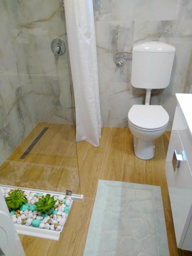 Cvijetna Oaza Apartment เทรบินเย ภายนอก รูปภาพ